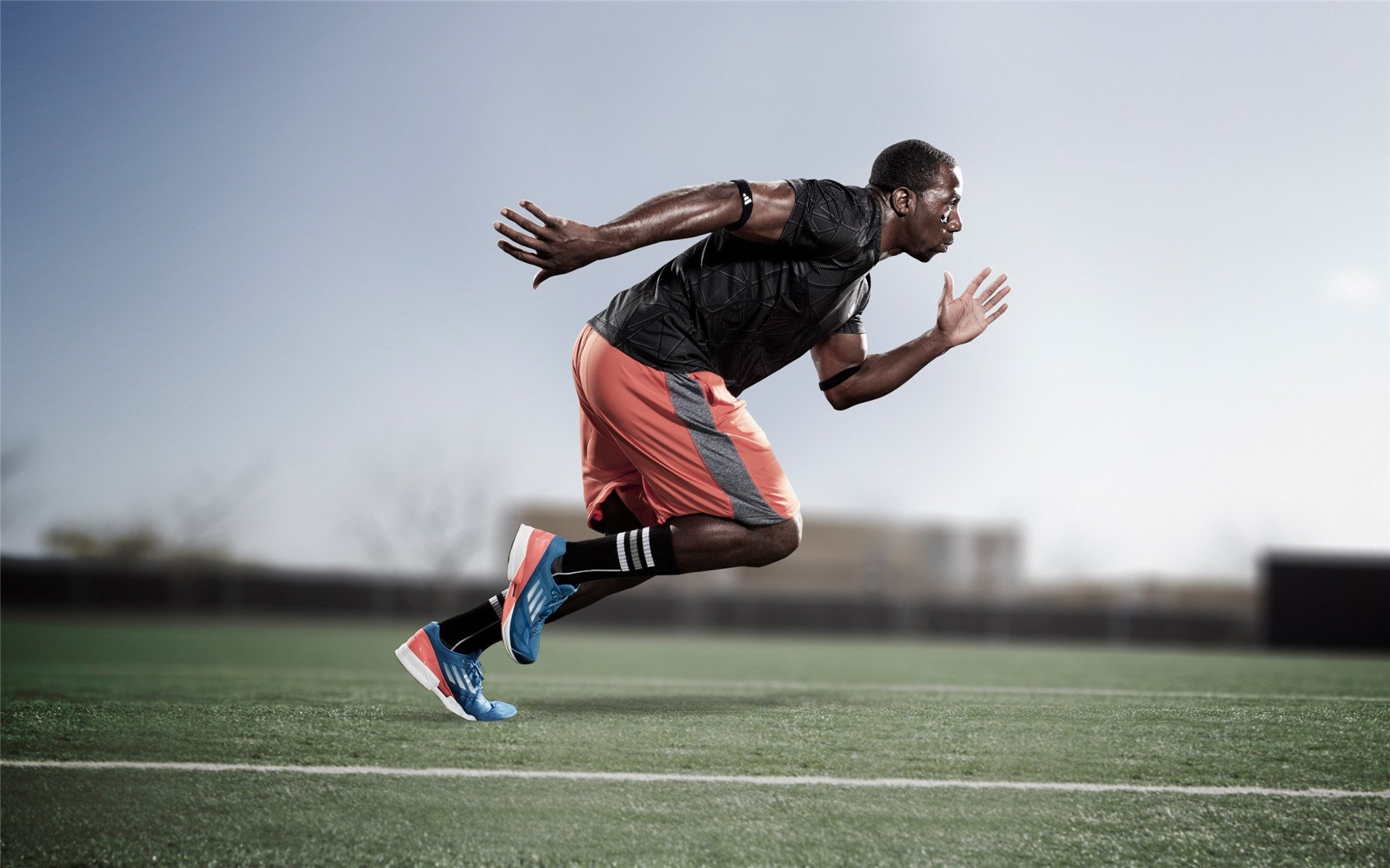 高节奏转换时控球人是否应拥有更大决策权，控球节奏如何提高